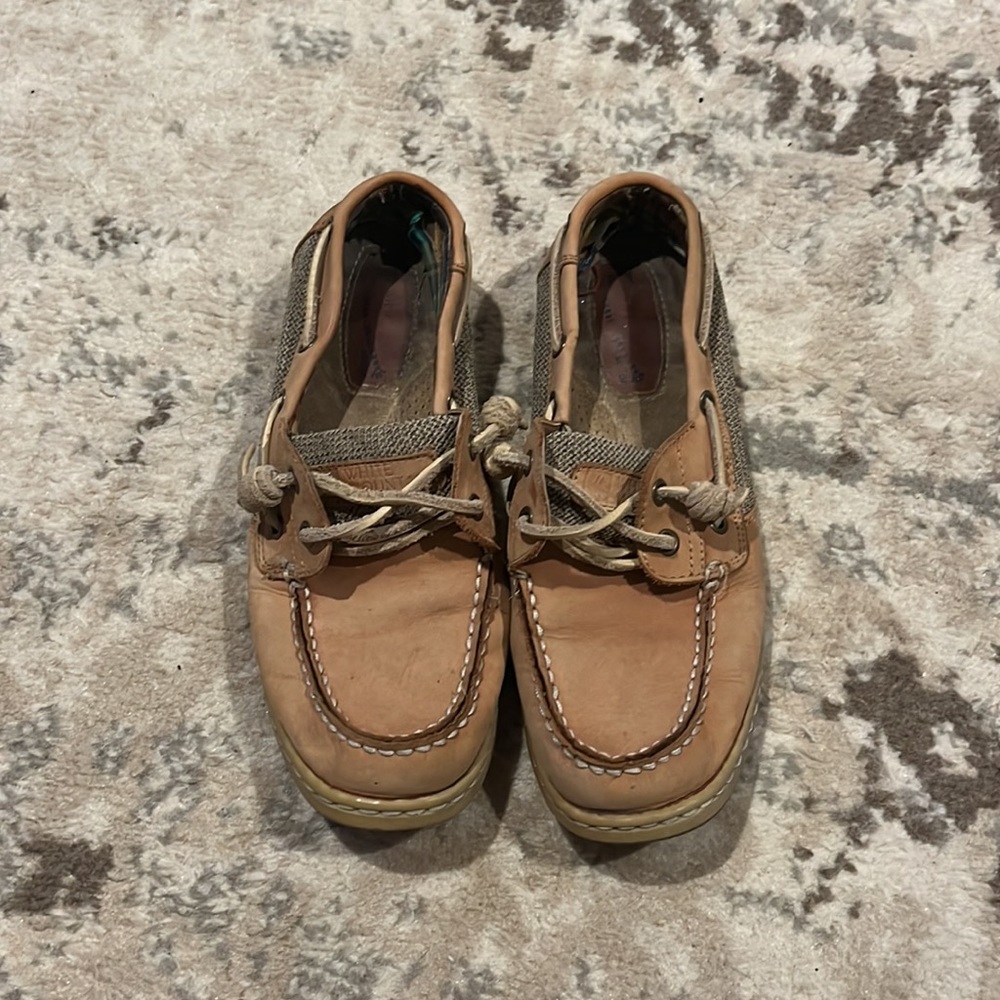 White Mountain Boat Shoe Loafers